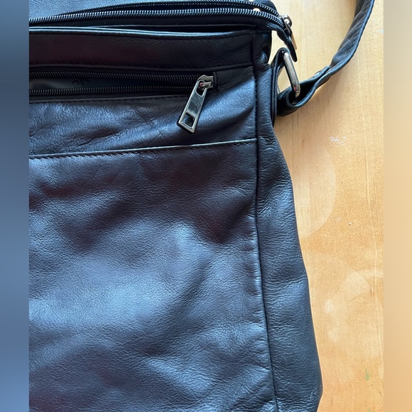 Black leather computer bag - Picture 5 of 7